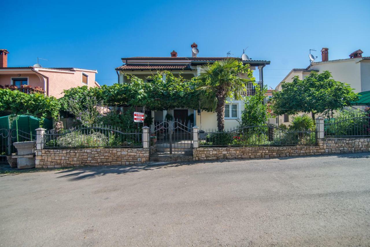 Apartmani Marina Poreč Zewnętrze zdjęcie