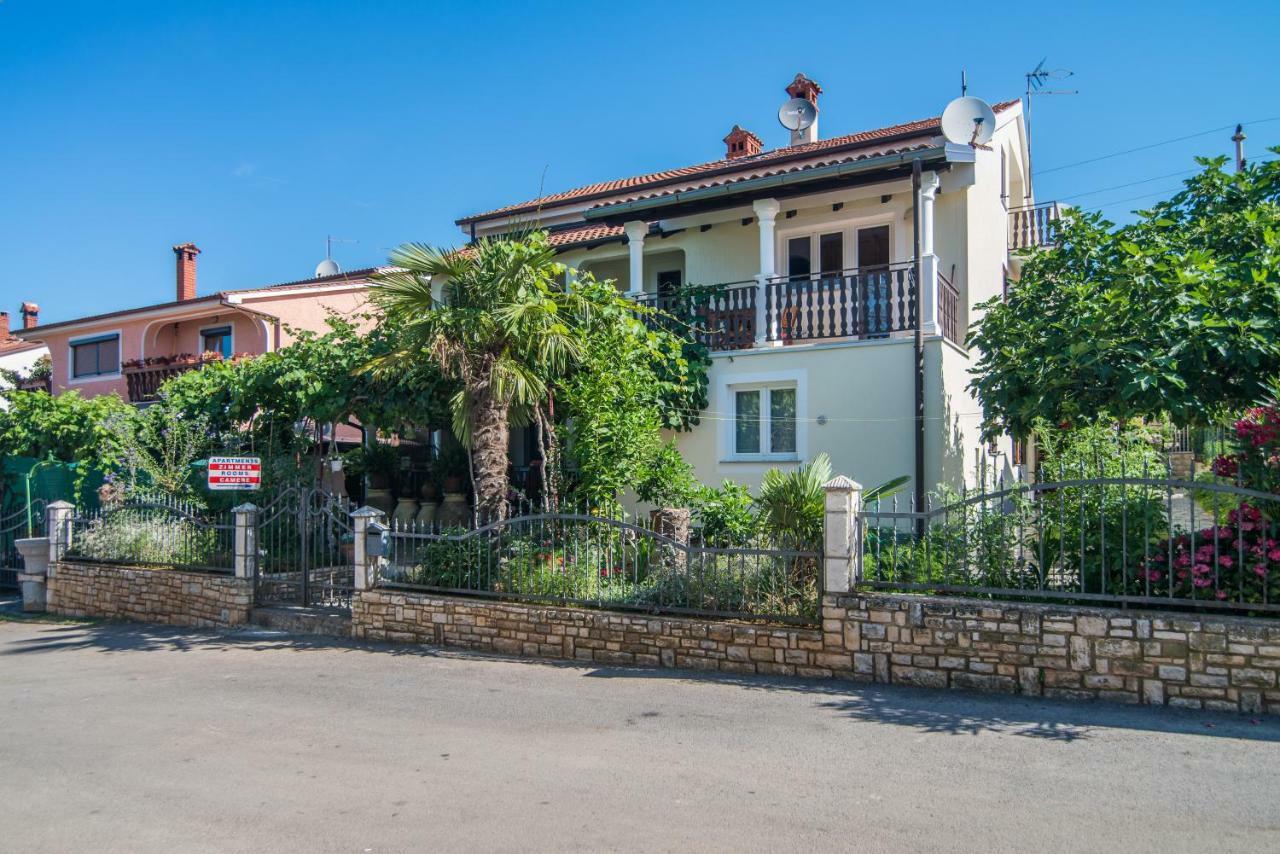 Apartmani Marina Poreč Zewnętrze zdjęcie